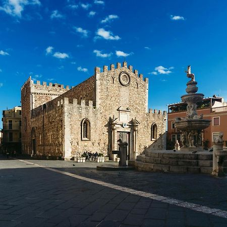 Duomo Square Apartment تاورمينا المظهر الخارجي الصورة